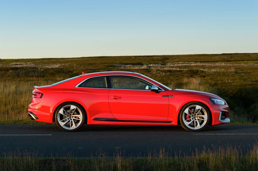 Audi RS5 Coupe 2017 года  (UK) (фото 8 из 40)